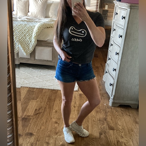 HUDSON Kenzie Cut Off Low Rise Jean Shorts - Picture 8 of 8